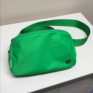 NWT Lululemon Everyday Crossbody Belt Bag 1L